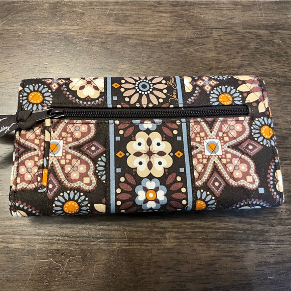 Vera Bradley Flap Closure Wallet in Canyon Pattern - Picture 5 of 5